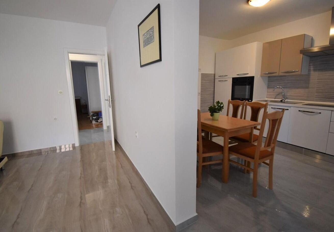 Holiday Home Branka - 80 M From Beach Vir Eksteriør bilde