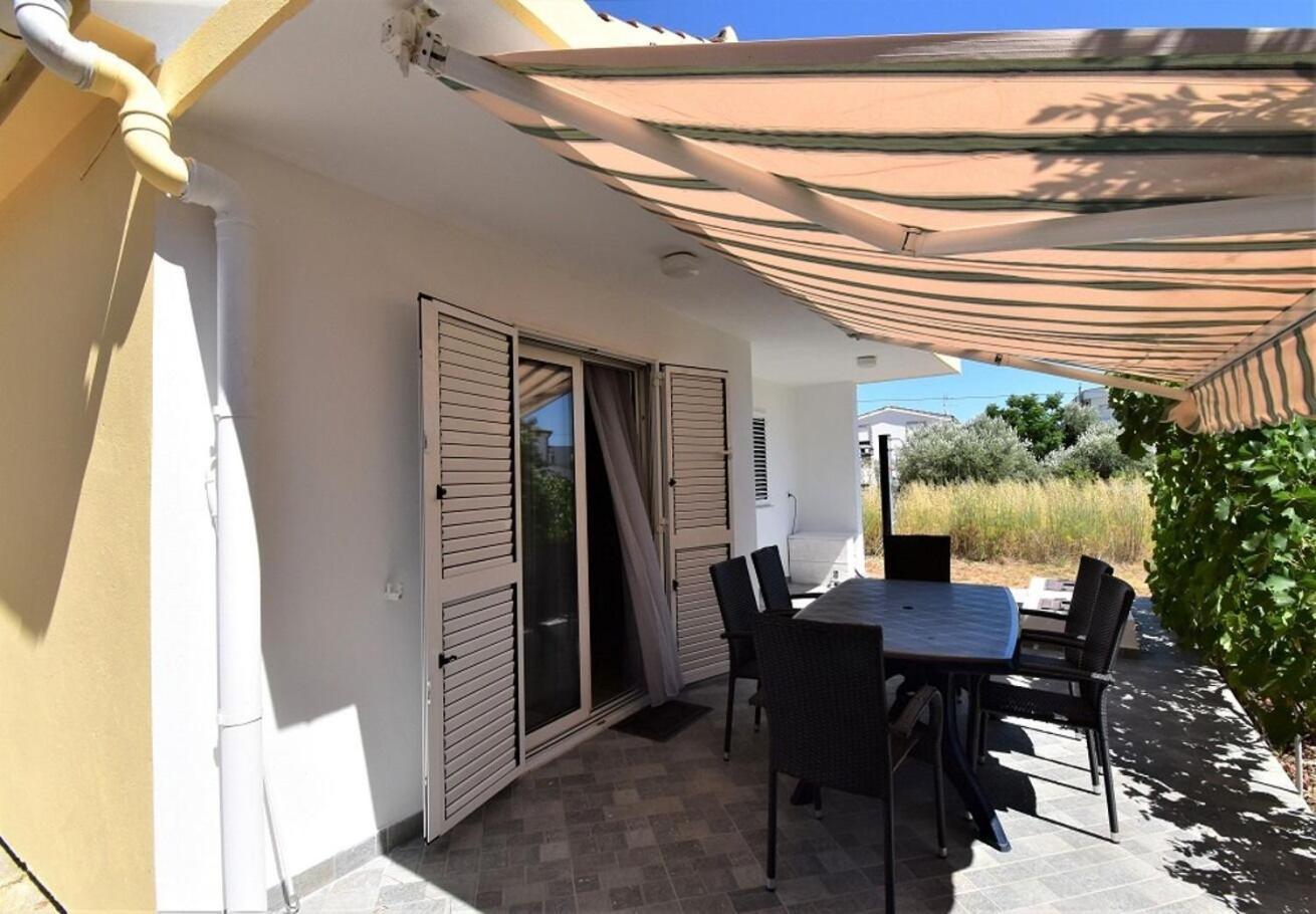 Holiday Home Branka - 80 M From Beach Vir Eksteriør bilde