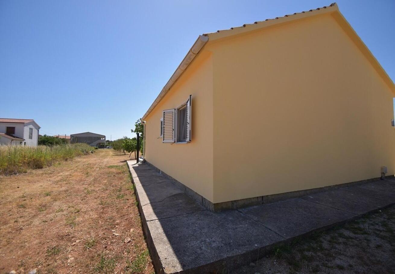 Holiday Home Branka - 80 M From Beach Vir Eksteriør bilde