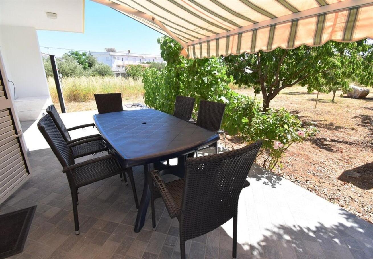 Holiday Home Branka - 80 M From Beach Vir Eksteriør bilde